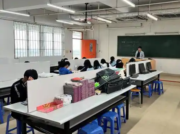 高层次科研创新三大体系全面提升高等教育发展 高层次科研创新三大体系全面提升高等教育发展